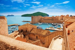 Croisière Ponant - Mediterranean Island Voyage: Sicily, Sardinia, Corsica, and Elba - with Smithsonian Journeys